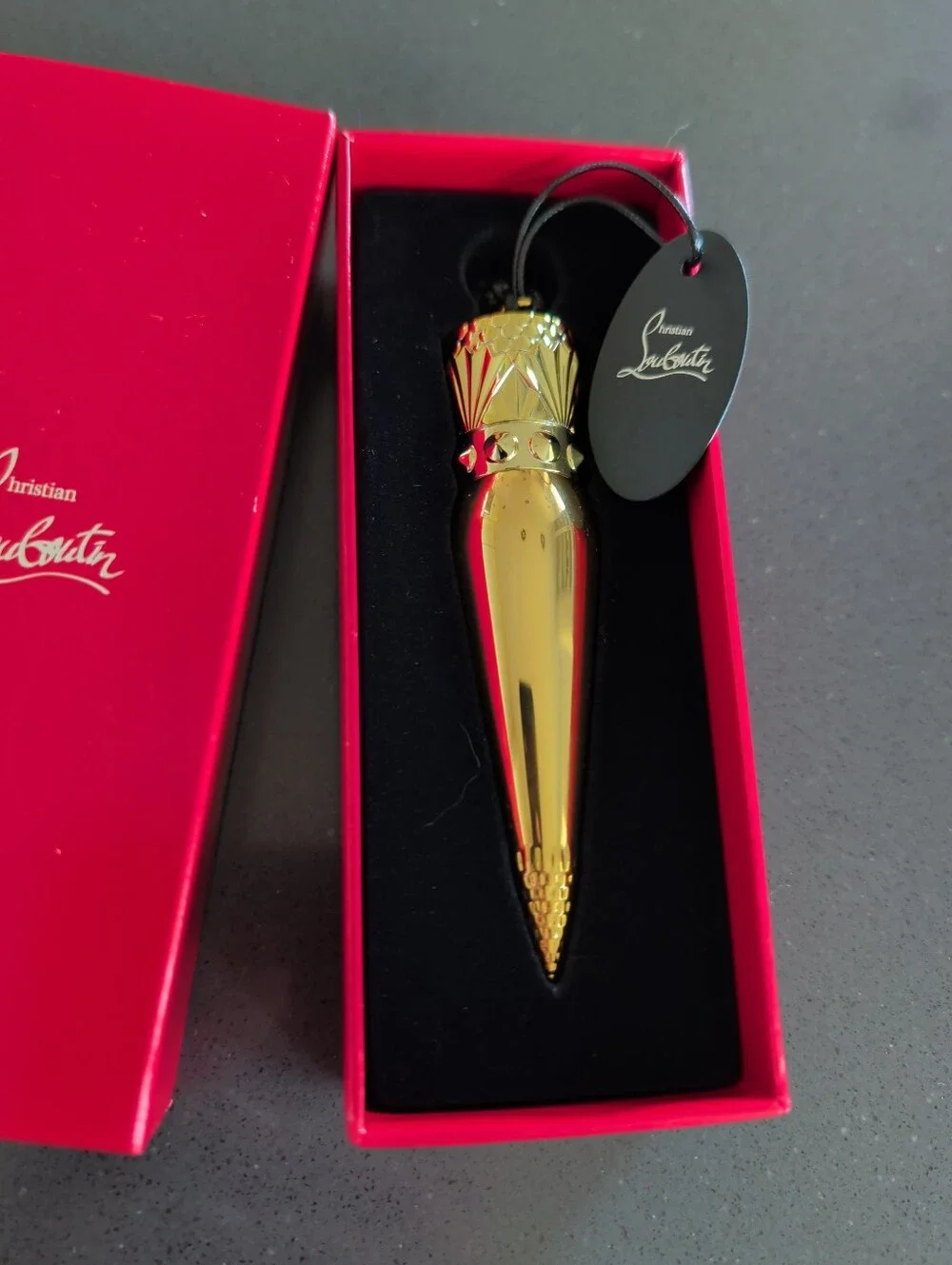 New CHRISTIAN LOUBOUTIN Silky Satin Lip Color ROUGE LOUBOUTIN 001 NIB/3.8g